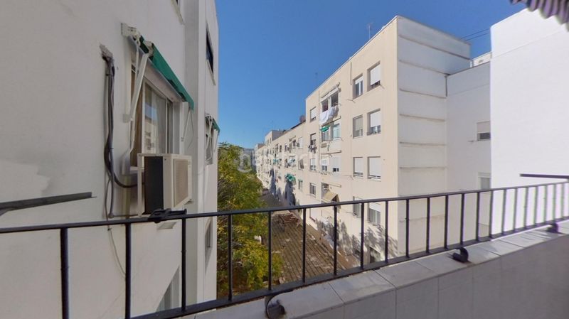 Foto 811890e4-afd5-4f5e-a674-25ac57d0fc4c. Pis a Albors Valencia