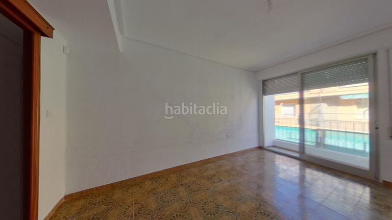 Foto 860d28fb-ff29-471d-bca1-67f51895d2ec. Pis a Albors Valencia