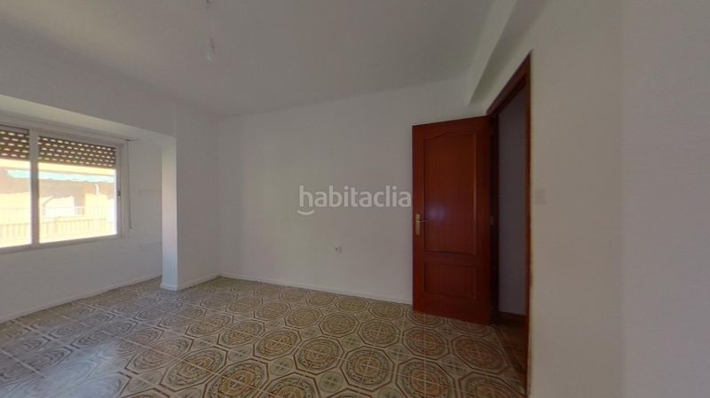 Foto 9d5675b2-9480-4f78-8a6e-9a3c505ddbb5. Pis a Albors Valencia