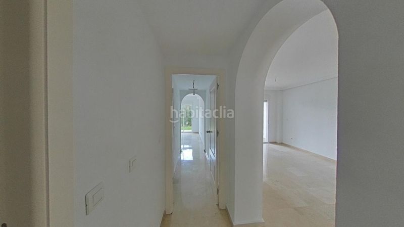 Foto f89ad1c0-4345-47e0-b69a-30f8d0bfc1c8. Pis amb piscina a Paraiso - Barronal Estepona