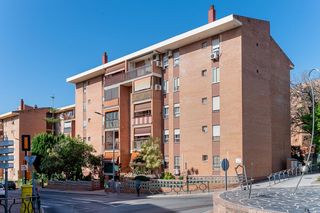 Pis  Av constitución. Solvia inmobiliaria  piso benalmádena