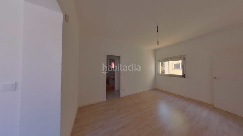 Foto 9334ec02-994d-40a6-9de8-8ad47eb9392c. Pis a Sant Genís dels Agudells Barcelona