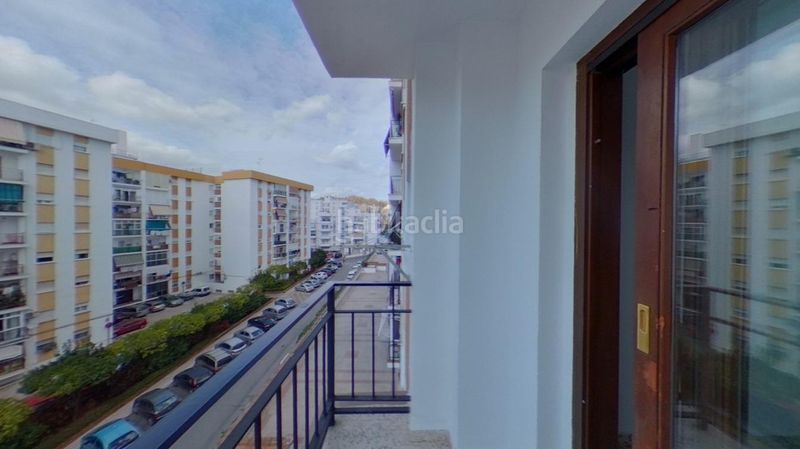 Foto 31d938f5-94e7-4652-b1ff-d2bfe71bb25f. Pis a sierra de Estepona - avda. de andalucía Estepona