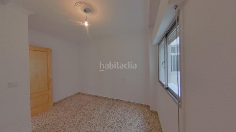 Foto 6e5481db-8888-4ab9-ad45-e49ef6c91cfb. Pis a sierra de Estepona - avda. de andalucía Estepona