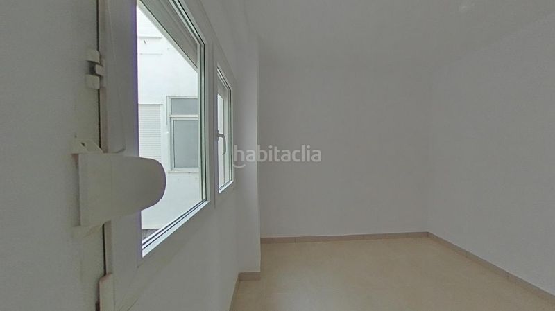 Foto ec47d081-1131-4f71-bb7a-b35c6e6dd9b3. Pis a Zona los Frutales Torrevieja