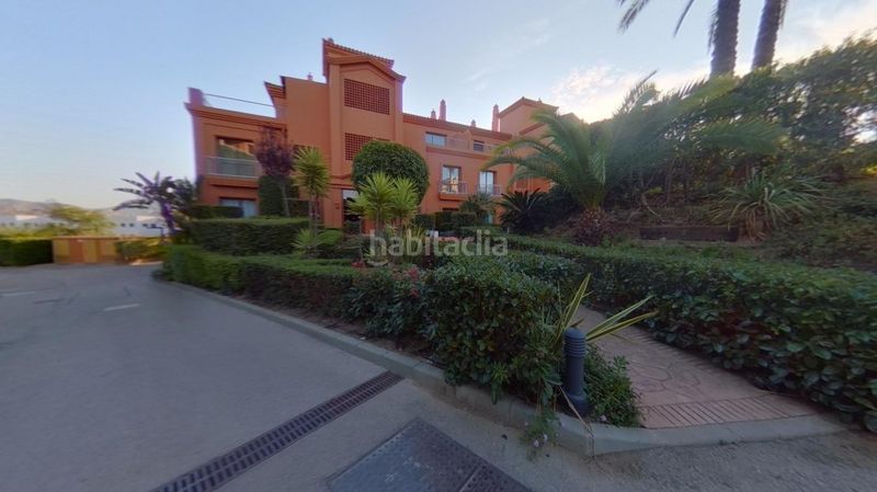 Foto cefcc54a-0d63-4abd-8b63-9cba060da4d0. Pis amb aparcament piscina a Benatalaya Estepona