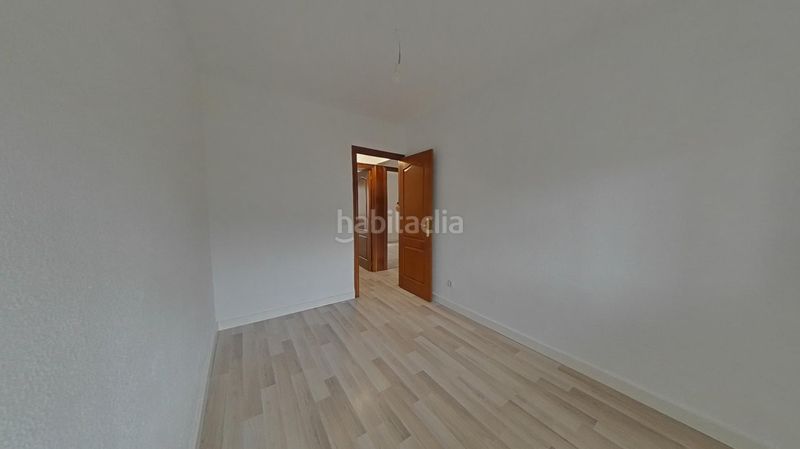 Foto 17c5fe8a-3f8d-4e43-b9bd-0564ec672fb0. Pis a Campclar Tarragona
