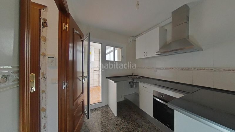 Foto d4d4fd8f-b410-4585-95e2-6cc079a3c859. Pis a Campclar Tarragona