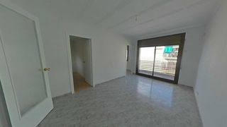 Piso  C/ pins. Solvia inmobiliaria  piso hospitalet de llobregat el