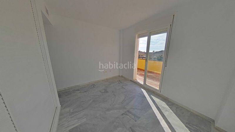 Foto f7431905-cd16-4a58-b96c-975b999215e1. Pis amb aparcament piscina a Riviera del Sol Mijas