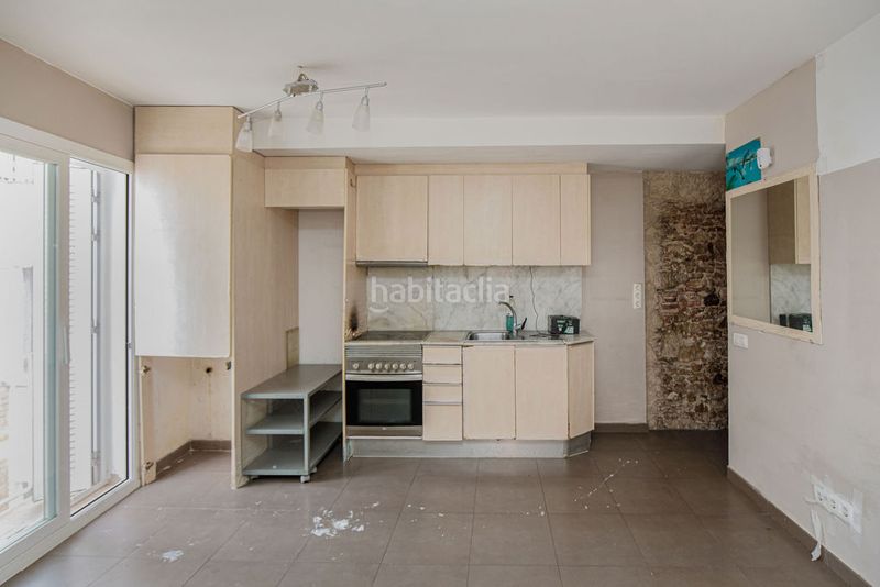 Foto f96d2f28-6f2c-4021-a833-75b3a539984e. Edificio solvia inmobiliaria edificio en Centre Lloret de Mar