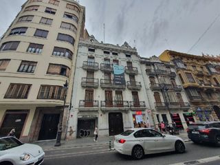 Aparcament cotxe a C/ Ruzafa