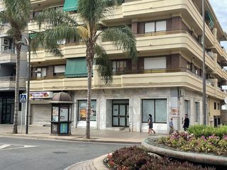 Miete Geschäftsraum  C/ de salobreña. Solvia inmobiliaria  locales motril