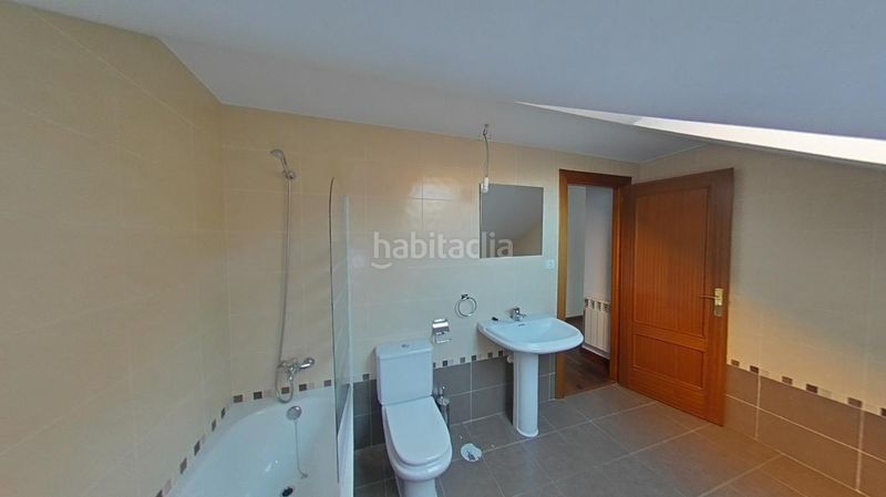 Foto 610dbdef-a027-4f84-87ec-35832ee7f2bb. Pis amb aparcament a Alisal - San Román Santander