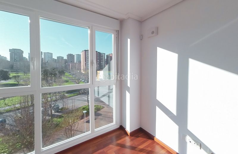 Foto 722cce94-8b49-4cef-aa0e-9bf1366b6b65. Pis amb aparcament a Alisal - San Román Santander