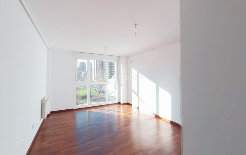 Foto 8a603619-15a4-4ee3-ac9b-fb5f2b5dc426. Pis amb aparcament a Alisal - San Román Santander