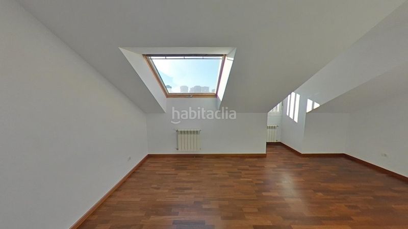 Foto ad04eec0-4f44-43f7-b5ad-3f6c0b452990. Pis amb aparcament a Alisal - San Román Santander