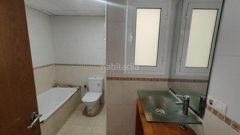 Foto c703cf81-c0ad-433f-b21a-eeadb0d595ca. Pis a Deltebre