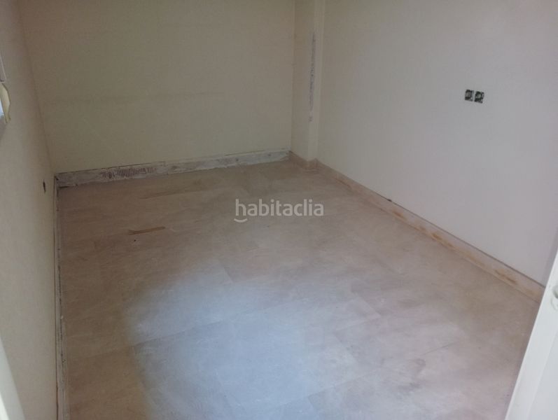 Foto 9a8a0140-2acd-42a8-b3c2-e3d91789d1b7. Pis amb aparcament a Carrús Este Elche / Elx