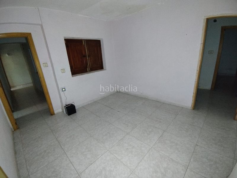 Foto f499b6a4-4b42-45cd-a94b-390c9207ff0c. Pis a Mula