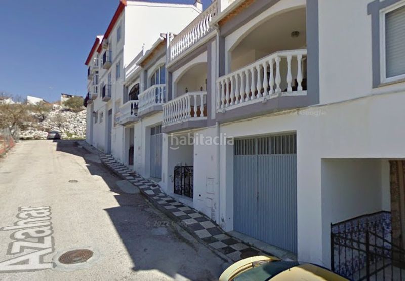 Foto a1ade1a0-2034-425e-b7c0-94c174300086. Aparcament cotxe a Zafarraya