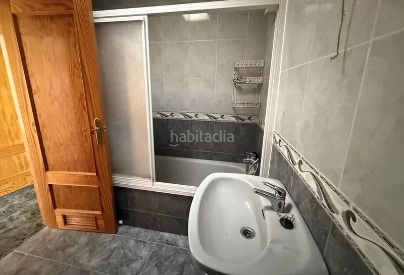 Foto cb2a8b52-8a29-41d5-aece-8cd12bfdb87f. Xalet a Berja