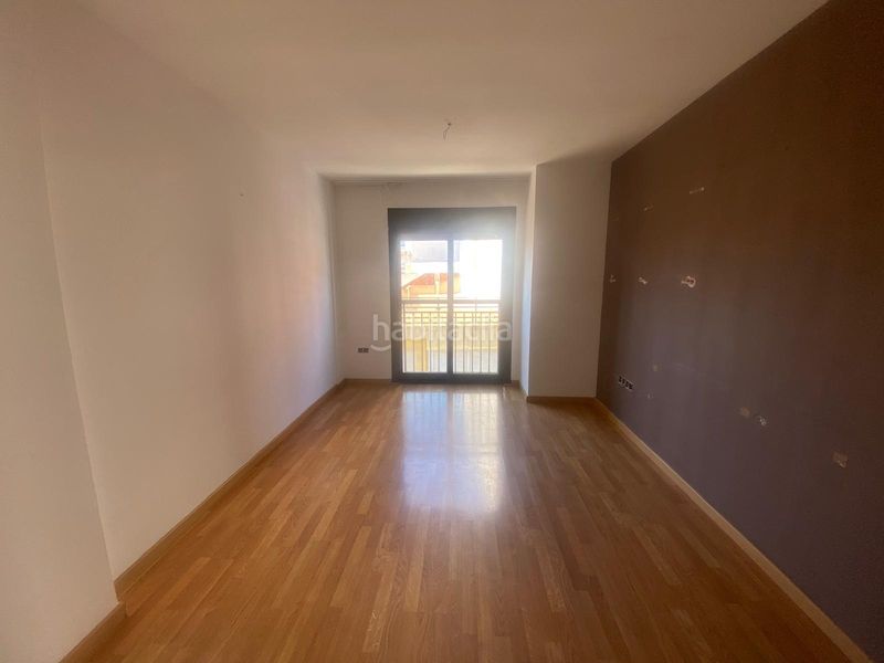 Foto 31c9e76c-65a5-4d55-8340-1406f867d33a. Pis a Campello Pueblo Campello (el)