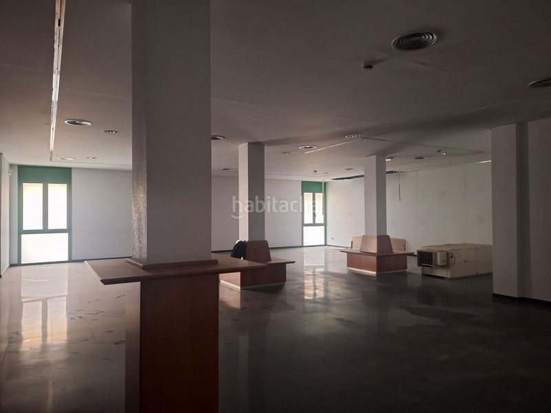 Foto a42a772a-8fc3-4859-b10a-cfd2a00c3fc5. Local comercial a Centre Igualada