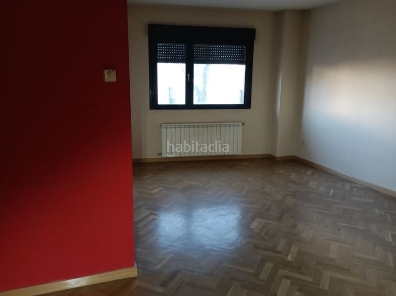 Foto 153360a9-3b86-47a2-9053-9834ed3c0ebf. Pis amb calefacció a Navas del Marqués (Las)