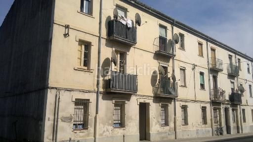 Foto 3a45e4c9-8c19-4ec9-a3fe-e4bc7375cc59. Piso solvia inmobiliaria piso en Anglès