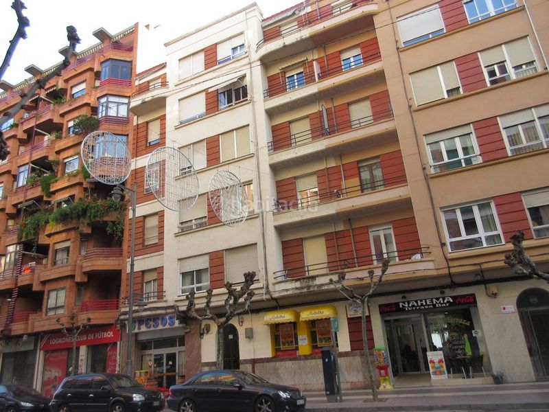 Foto 1759abc6-b194-4987-9cd5-4a416fcf7466. Pis a Jesuitas Logroño
