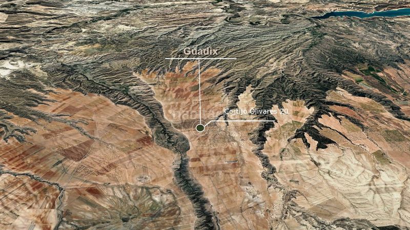 Foto b8842cbf-a2f9-4fc1-97d4-1be3f8bc8e23. Finca rústica a Guadix