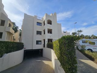 Pis  Av del golf. Solvia inmobiliaria  piso san javier
