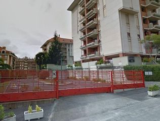 Aparcament cotxe  Ps menéndez pelayo. Solvia inmobiliaria  garaje castrourdiales