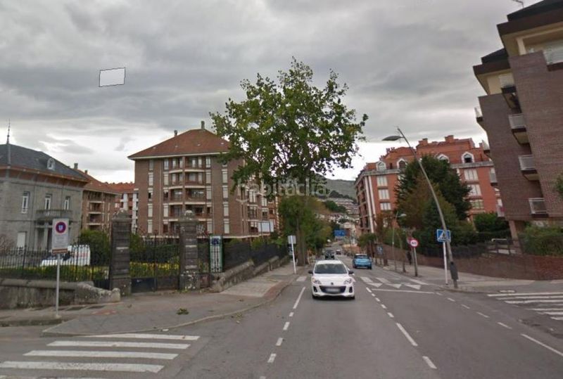 Foto fd5c1937-5219-4a87-bc61-202d01fcdb9a. Aparcament cotxe a Brazomar Castro - Urdiales