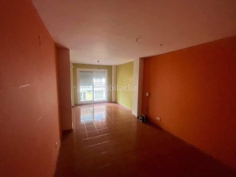 Foto 642f8868-aad0-4c7f-b607-071fce37b6a9. Pis a Algaba (La)