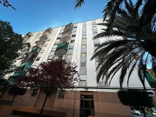 Pis a Av Francesc Maciá