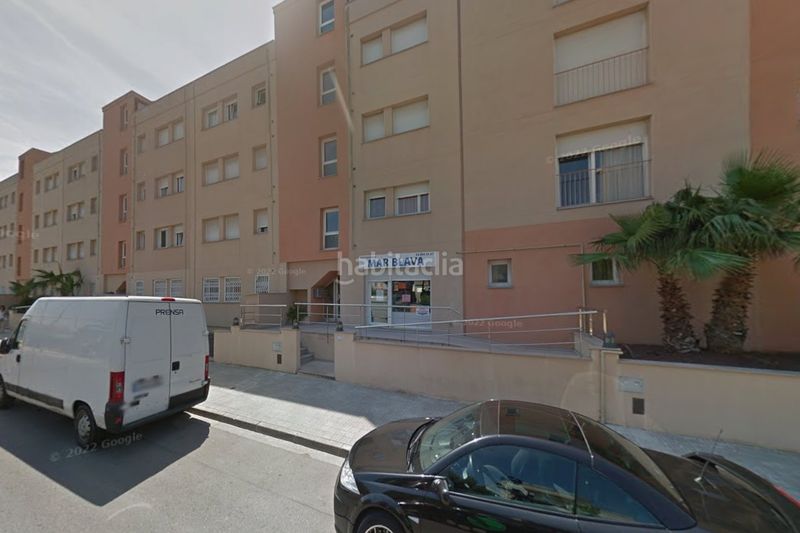 Foto e3db2a01-22ec-460d-b96b-887edca91c31. Aparcament cotxe a Les Salines-Pla de Sant Pere Cubelles