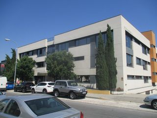 Büro  C/ carpinteros. Solvia inmobiliaria  oficinas villaviciosa de odón