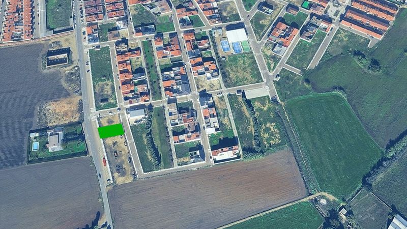 Foto 5c7ecd59-e70f-4c6e-bb53-fff7f1b26f9d. Finca rústica a Montijo