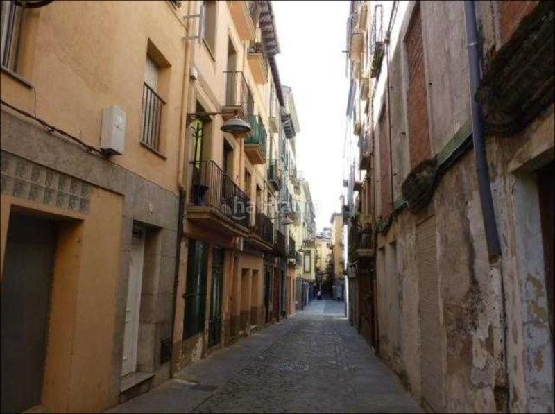 Foto e0eb272a-5169-4877-9257-e33837531b75. Pis a Olot