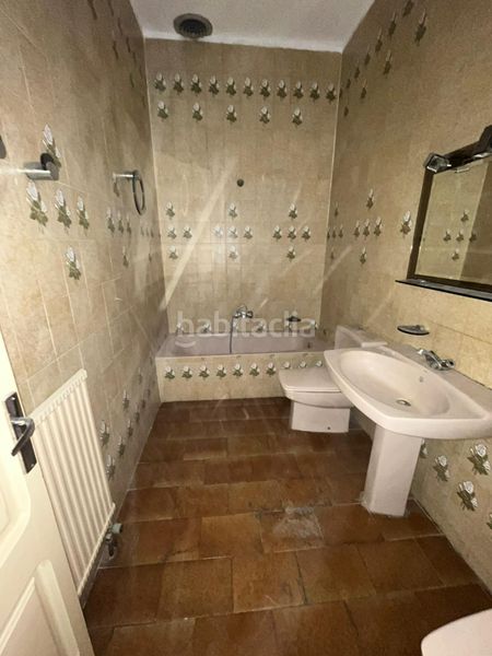 Foto b809bbcb-f847-4901-a164-5386b85f721b. Xalet a Borges Blanques (Les)