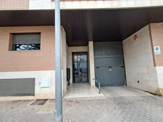 Etagenwohnung  C/ avenida ernest lluch. Solvia inmobiliaria  piso alcarràs
