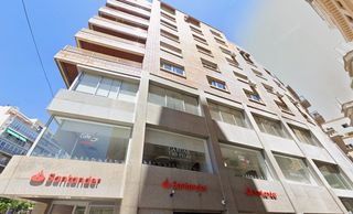 Bureau  C/ almona del campillo. Solvia inmobiliaria  oficinas granada