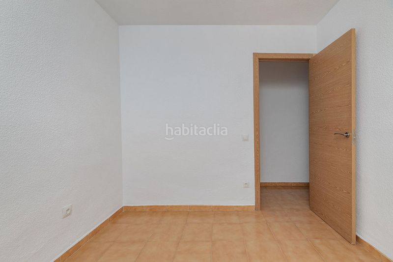 Foto eadc841d-1af4-4856-a252-00bea3e0581c. Pis amb calefacció a Centro Fuenlabrada