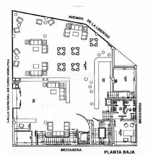 Foto 1ee94795-b1fd-438b-8464-d0ea8cfc5742. Edificio in Bullas