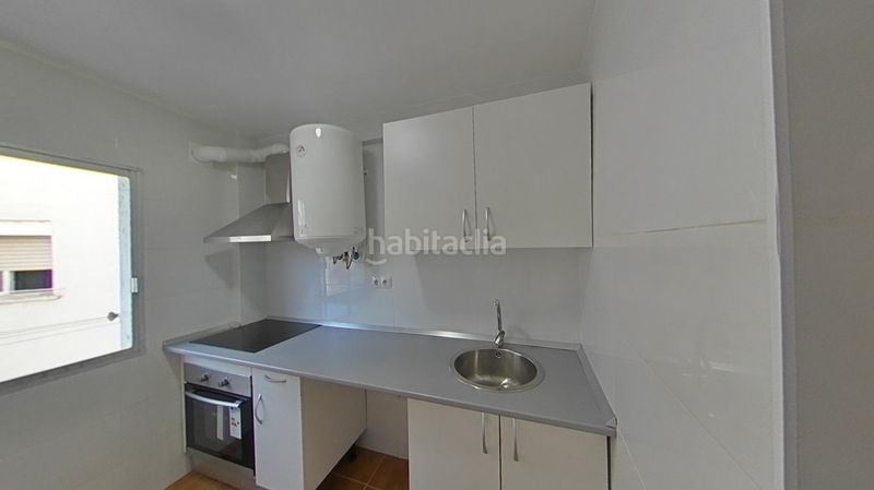 Foto 20c25bcf-b6f3-4a41-b492-4f1a792f278c. Pis a Puerta Bonita Madrid