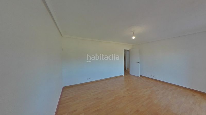 Foto ad6067cd-dd4a-420e-b81c-be601b21a4ef. Pis a Puerta Bonita Madrid