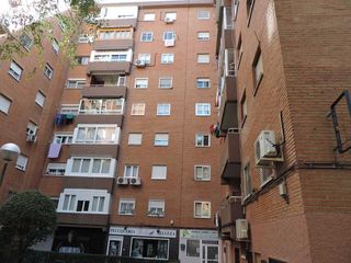 Pis  Av de la onu. Solvia inmobiliaria  piso móstoles