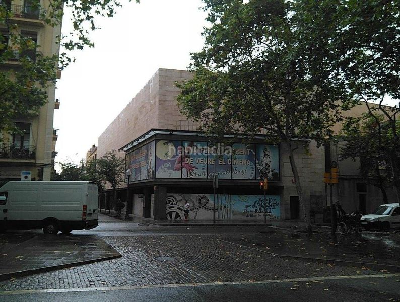 Foto 64a01477-78b7-40e8-8bf0-27d36ba6afb2. Edifici a Sant Andreu de Palomar Barcelona
